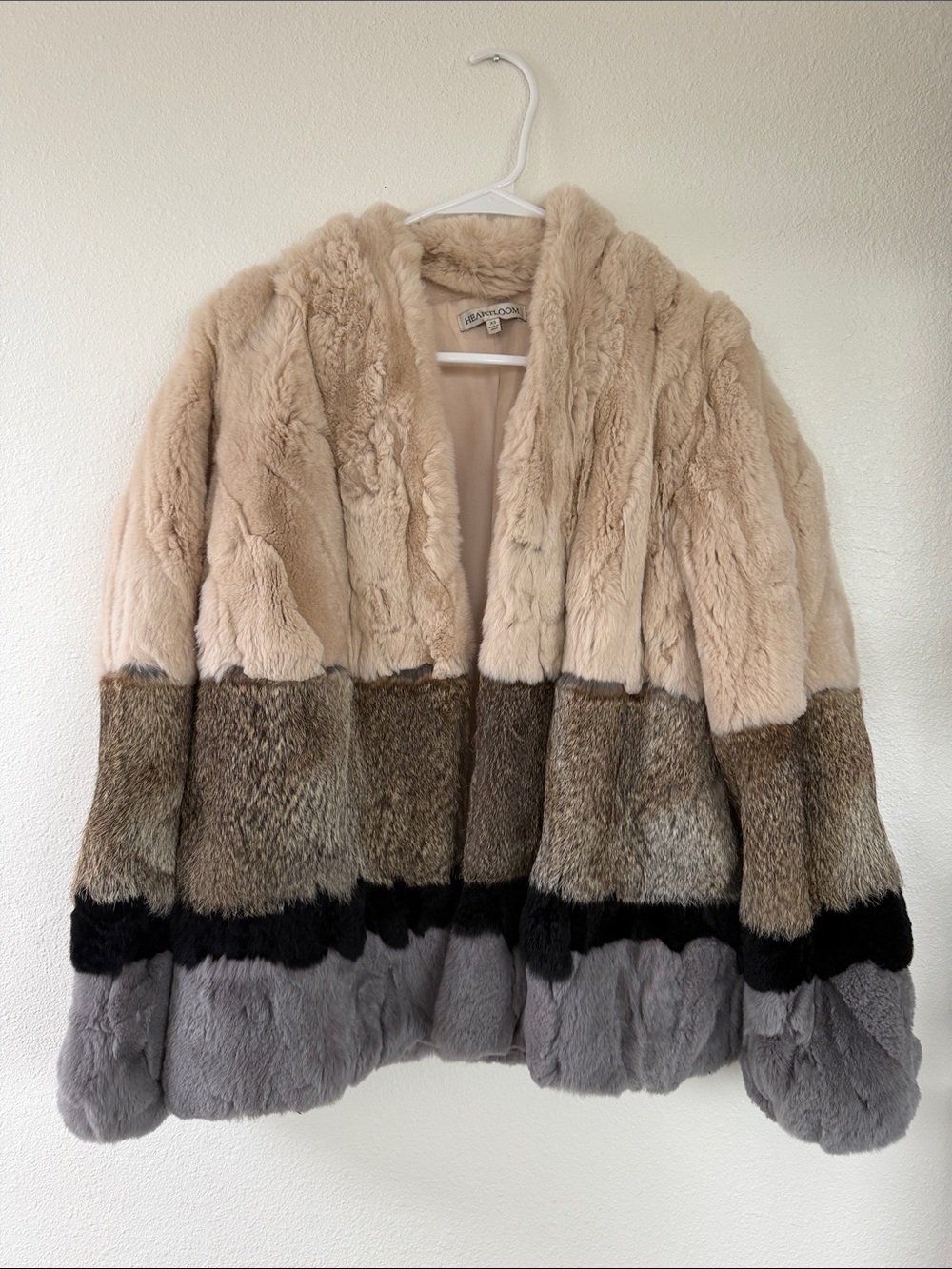 Heartloom Rabbit Fur Colorblock Jacket – XS – Luxe Neutral Tones – Soft & Chic